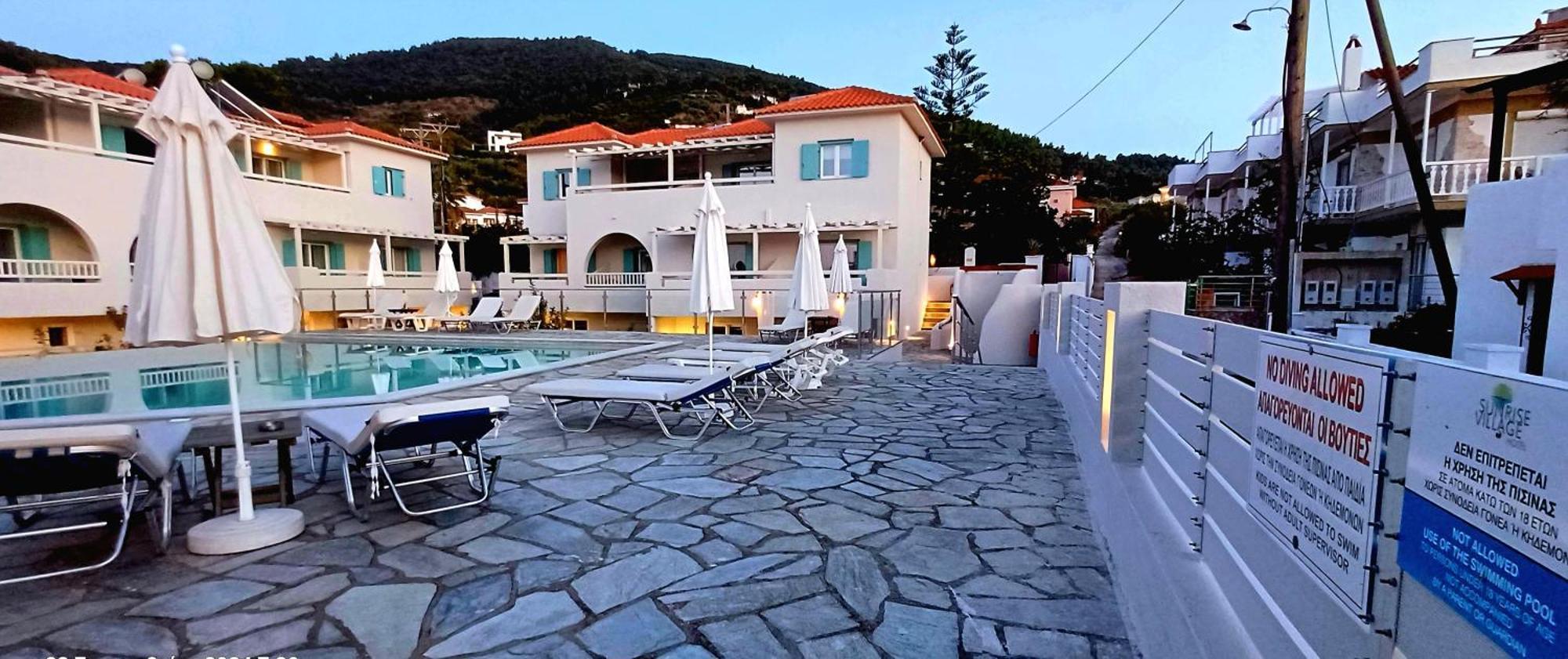 Sunrise Village Hotel Apartments Skopelos Dış mekan fotoğraf